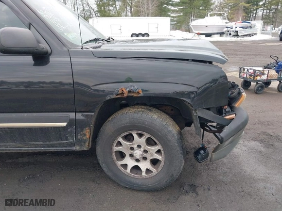 2004 Chevrolet Silverado 1500 Z71 with VIN 2GCEK19TX41155507, listed as a IAAI auction lot 41570180 with NaN miles. Bid and sale history available at carsss.com. Image 12.