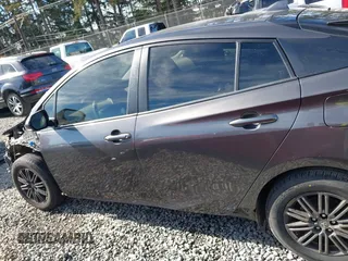 2016 Toyota Prius Four with VIN JTDKARFU7G3516014, listed as a IAAI auction lot 41671300 with 175,745 mi miles. Bid and sale history available at carsss.com. Image 14.