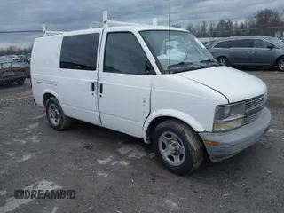 2004 Chevrolet Astro Cargo Van with VIN 1GCDM19X44B123208, listed as a IAAI auction lot 41200783 with 203,221 mi miles. Bid and sale history available at carsss.com. Image 1.