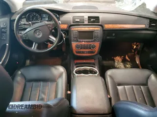 2007 Mercedes-Benz R 3.5L with VIN 4JGCB65E17A038187, listed as a Copart auction lot 70896134 with 9,338 mi miles and Salvage Title. Bid and sale history available at DreamBid. Image 8.