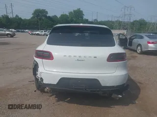 2018 Porsche Macan with VIN WP1AA2A58JLB19260, listed as a IAAI auction lot 42378053 with 111,521 mi miles and . Bid and sale history available at DreamBid. Image 17.