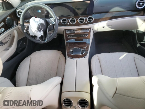 2021 Mercedes-Benz E-Class E 450 with VIN W1KZF5KB7MA935054, listed as a Copart auction lot 86288904 with 30,275 mi miles and Salvage Title. Bid and sale history available at carsss.com. Image 8.