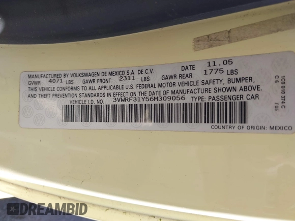 2006 Volkswagen Beetle z VIN 3VWRF31Y56M309056, wystawiony jako IAAI lot #42036172 z przebiegiem 129 106 mil mil oraz . Historia ofert i sprzedaży dostępna na DreamBid. Obrazek 9.