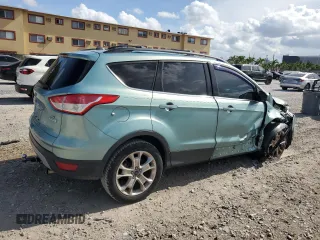 2013 Ford Escape SE z VIN 1FMCU0GX8DUA92814, wystawiony jako Copart lot #61564665 z przebiegiem 110 854 mil mil oraz Szkoda całkowita • Salvage title. Historia ofert i sprzedaży dostępna na DreamBid. Obrazek 3.
