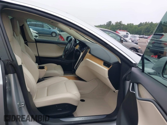 2018 Tesla Model S 75D с VIN 5YJSA1E26JF264767, выставлен на аукционе IAAI как лот 42434614 с пробегом 38 054 миль миль и . История ставок и продаж доступна на DreamBid. Изображение 5.