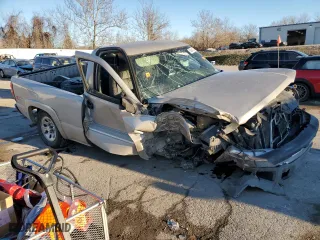 2005 Chevrolet Silverado 1500 Z71 with VIN 1GCEK14T15Z164788, listed as a Copart auction lot 83642594 with 0 mi miles and Salvage Title. Bid and sale history available at carsss.com. Image 4.