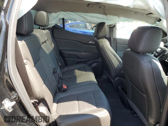 2021 GMC Acadia SLT z VIN 1GKKNUL4XMZ107398, wystawiony jako Copart lot #65434663 z przebiegiem 18 087 mil mil oraz . Historia ofert i sprzedaży dostępna na DreamBid. Obrazek 10.