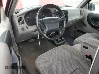 1999 Ford Ranger XL with VIN 1FTZR15V1XTA94373, listed as a Copart auction lot 62235815 with 197,125 mi miles and Clean title. Bid and sale history available at DreamBid. Image 8.