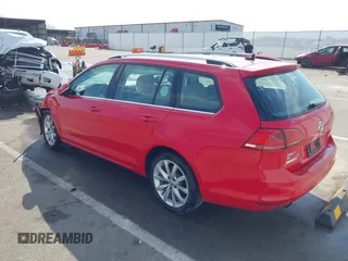 2017 Volkswagen Golf S z VIN 3VWC17AU0HM506857, wystawiony jako IAAI lot #41765913 z przebiegiem 88 783 mil mil oraz . Historia ofert i sprzedaży dostępna na DreamBid. Obrazek 3.