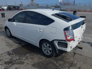 2005 Toyota Prius with VIN JTDKB20U553119699, listed as a IAAI auction lot 42087112 with 212,465 mi miles. Bid and sale history available at carsss.com. Image 3.