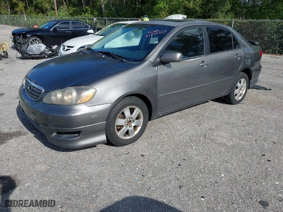 2007 Toyota Corolla CE with VIN 1NXBR32E97Z800352, listed as a IAAI auction lot 41970328 with 288,087 mi miles. Bid and sale history available at carsss.com. Image 2.