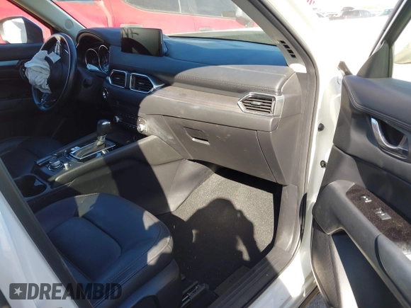 2022 Mazda CX-5 2.5 S Preferred Package with VIN JM3KFBCMXN1618680, listed as a IAAI auction lot 41686087 with 35,759 mi miles. Bid and sale history available at carsss.com. Image 5.