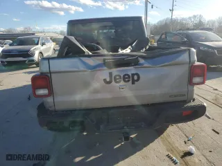 2020 Jeep Gladiator Sport S with VIN 1C6HJTAG9LL159395, listed as a Copart auction lot 47348875 with 135,095 mi miles and Salvage Title. Bid and sale history available at carsss.com. Image 6.
