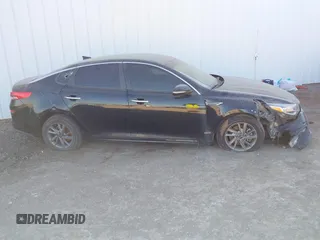 2020 Kia Optima LX z VIN 5XXGT4L33LG392638, wystawiony jako IAAI lot #41748572 z przebiegiem 103 419 mil mil oraz . Historia ofert i sprzedaży dostępna na DreamBid. Obrazek 13.