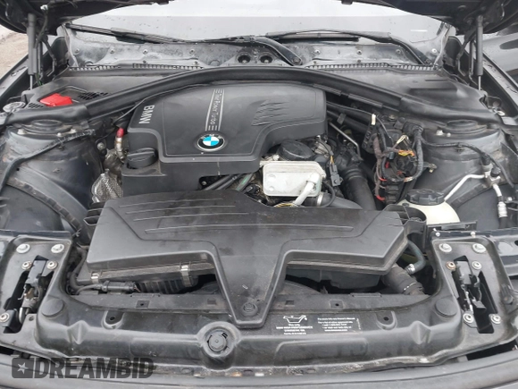 2013 BMW 3 Series 328i with VIN WBA3C1G52DNN93698, listed as a IAAI auction lot 41673985 with 160,233 mi miles and . Bid and sale history available at DreamBid. Image 10.