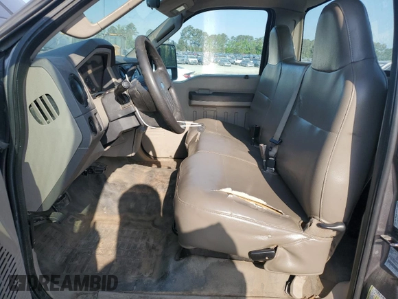2008 Ford F-350 with VIN 1FTWF30598EA54627, listed as a Copart auction lot 54067735 with 206,582 mi miles and Salvage title. Bid and sale history available at DreamBid. Image 7.