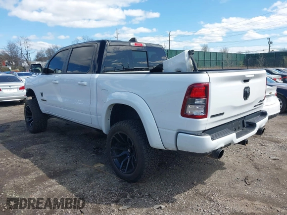 2022 Ram 1500 Big Horn with VIN 1C6SRFFT7NN204928, listed as a IAAI auction lot 41991645 with 15,597 mi miles. Bid and sale history available at carsss.com. Image 3.