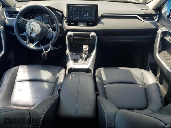 2021 Toyota RAV4 XLE Premium with VIN 2T3A1RFV3MC195877, listed as a Copart auction lot 55220955 with 92,679 mi miles and Salvage title. Bid and sale history available at DreamBid. Image 8.