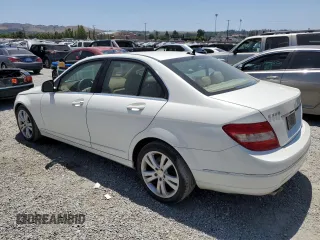 2008 Mercedes-Benz C 300 Sport with VIN WDDGF54X98R030001, listed as a Copart auction lot 61432695 with 233,664 mi miles and Clean title. Bid and sale history available at DreamBid. Image 2.