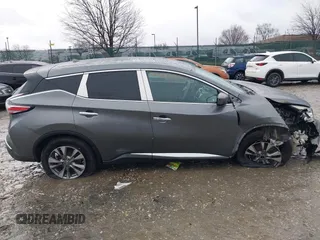 2016 Nissan Murano Platinum with VIN 5N1AZ2MG5GN122911, listed as a IAAI auction lot 41079292 with 119,431 mi miles and . Bid and sale history available at DreamBid. Image 12.