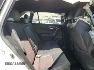 2023 Toyota RAV4 XSE z VIN JTMEB3FVXPD124056, wystawiony jako Copart lot #63228265 z przebiegiem 6 239 mil mil oraz Szkoda całkowita • Salvage title. Historia ofert i sprzedaży dostępna na DreamBid. Obrazek 10.