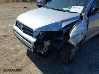 2007 Toyota RAV4 with VIN JTMZD33V175061438, listed as a IAAI auction lot 41769423 with 152,674 mi miles. Bid and sale history available at carsss.com. Image 6.