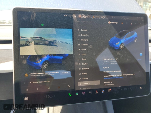 2024 Tesla Model Y Long Range z VIN 7SAYGAEE3RF034699, wystawiony jako Copart lot #54523815 z przebiegiem 9 764 mil mil oraz Szkoda całkowita • Salvage title. Historia ofert i sprzedaży dostępna na DreamBid. Obrazek 9.