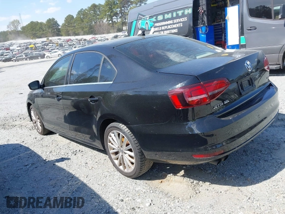 2016 Volkswagen Jetta Sedan 1.8T SEL with VIN 3VWL07AJ5GM263893, listed as a IAAI auction lot 41715603 with 188,778 mi miles. Bid and sale history available at carsss.com. Image 14.