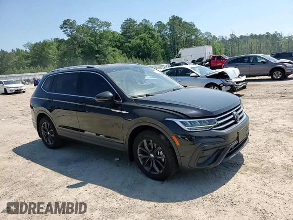 2022 Volkswagen Tiguan SE z VIN 3VV3B7AX8NM094906, wystawiony jako Copart lot #54234485 z przebiegiem 27 030 mil mil oraz Szkoda całkowita • Salvage title. Historia ofert i sprzedaży dostępna na DreamBid. Obrazek 14.