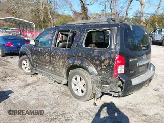 2008 Nissan Pathfinder S with VIN 5N1AR18U18C613323, listed as a IAAI auction lot 41143509 with 129,597 mi miles. Bid and sale history available at carsss.com. Image 3.