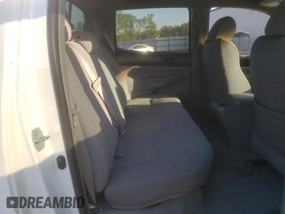 2008 Toyota Tacoma PreRunner with VIN 3TMJU62N98M068925, listed as a Copart auction lot 53834005 with 168,324 mi miles and Salvage title. Bid and sale history available at DreamBid. Image 10.