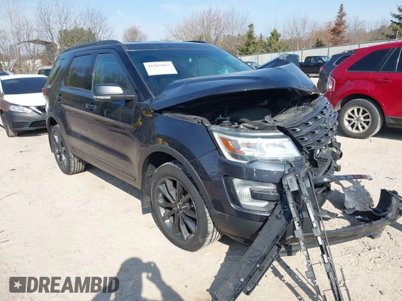 2017 Ford Explorer XLT with VIN 1FM5K8D86HGB51163, listed as a IAAI auction lot 41985093 with 90,584 mi miles and . Bid and sale history available at carsss.com. Image 1.