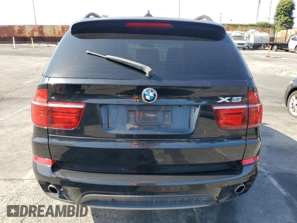 2012 BMW X5 35d z VIN 5UXZW0C51CL672406, wystawiony jako Copart lot #61686185 z przebiegiem 139 408 mil mil oraz Szkoda całkowita • Salvage title. Historia ofert i sprzedaży dostępna na DreamBid. Obrazek 6.