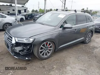 2018 Audi Q7 Premium Plus with VIN WA1LHAF70JD054404, listed as a IAAI auction lot 42068480 with 40,273 mi miles and . Bid and sale history available at DreamBid. Image 2.
