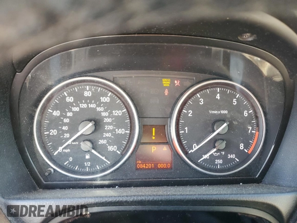 2008 BMW 3 Series 328i with VIN WBAWL13538PX17121, listed as a Copart auction lot 73382334 with 84,201 mi miles and Salvage Title. Bid and sale history available at DreamBid. Image 9.