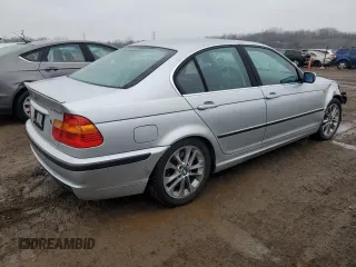 2003 BMW 3 Series 330xi with VIN WBAEW53413PG10291, listed as a Copart auction lot 86694294 with 291,542 mi miles and Salvage Title. Bid and sale history available at carsss.com. Image 3.
