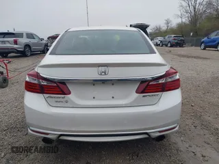 2017 Honda Accord Sport with VIN 1HGCR2F58HA106043, listed as a IAAI auction lot 42009231 with 95,948 mi miles. Bid and sale history available at carsss.com. Image 17.