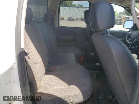 2004 Dodge 2500 SLT z VIN 1D7KU28D14J182331, wystawiony jako Copart lot #60314535 z przebiegiem 133 162 mil mil oraz Czysty tytuł • Clean title. Historia ofert i sprzedaży dostępna na DreamBid. Obrazek 10.