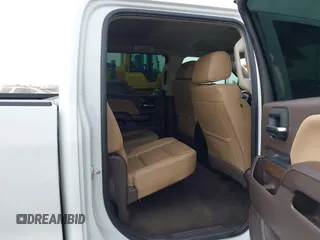 2017 GMC Sierra 2500HD Denali with VIN 1GT12UEY1HF213326, listed as a IAAI auction lot 41807632 with 224,620 mi miles and . Bid and sale history available at DreamBid. Image 8.