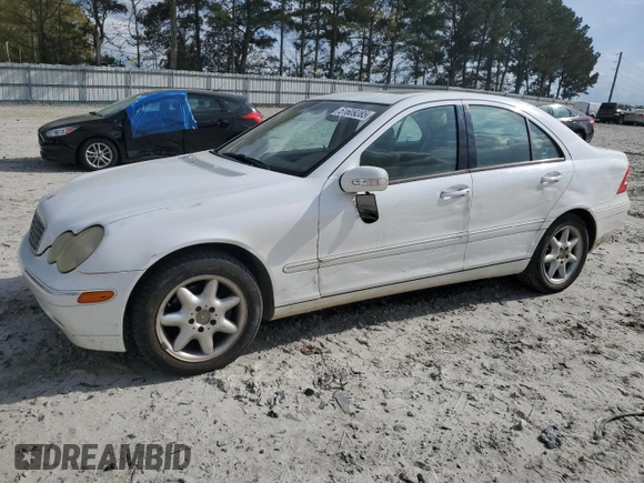 2001 Mercedes-Benz C 230/260/280/320 z VIN WDBRF61J51F078805, wystawiony jako Copart lot #51609285 z przebiegiem 223 663 mil mil oraz Szkoda całkowita • Salvage title. Historia ofert i sprzedaży dostępna na DreamBid. Obrazek 1.