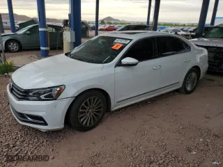 2017 Volkswagen Passat 1.8T SE with VIN 1VWBT7A3XHC016960, listed as a Copart auction lot 53102755 with 133,379 mi miles and Salvage Title. Bid and sale history available at carsss.com. Image 1.