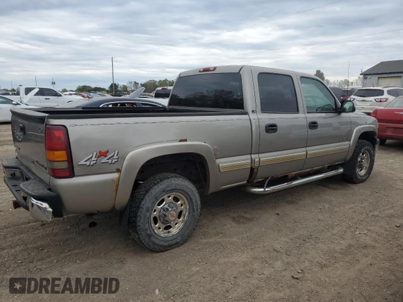 2002 Chevrolet Silverado 1500HD LT z VIN 1GCGK13U02F226620, wystawiony jako Copart lot #73842024 z przebiegiem Nie podano mil oraz Czysty tytuł • Clean title. Historia ofert i sprzedaży dostępna na DreamBid. Obrazek 3.