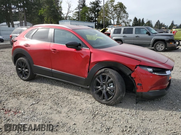 2024 Mazda CX-30 S Select Sport z VIN 3MVDMBBM9RM672178, wystawiony jako Copart lot #55751065 z przebiegiem 6 121 mil mil oraz Szkoda całkowita • Salvage title. Historia ofert i sprzedaży dostępna na DreamBid. Obrazek 4.