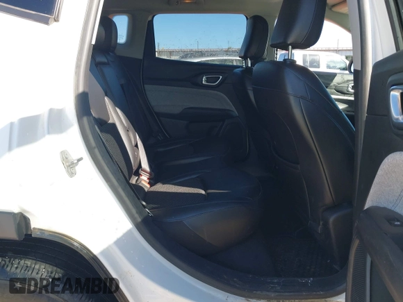 2022 Jeep Compass Latitude z VIN 3C4NJDBB2NT236443, wystawiony jako IAAI lot #42030411 z przebiegiem 57 223 mil mil oraz . Historia ofert i sprzedaży dostępna na DreamBid. Obrazek 8.