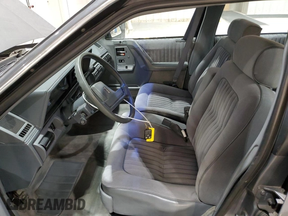 1991 Oldsmobile Cutlass Ciera with VIN 2G3AM54N8M2304905, listed as a Copart auction lot 52047535 with 28,749 mi miles and Salvage Title. Bid and sale history available at DreamBid. Image 7.