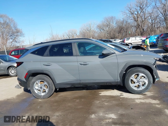 2024 Hyundai Tucson SEL with VIN 5NMJBCDE5RH322877, listed as a IAAI auction lot 41757616 with 53,515 mi miles. Bid and sale history available at carsss.com. Image 13.