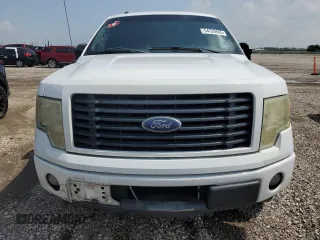 2014 Ford F-150 XL with VIN 1FTMF1CM5EKF53369, listed as a Copart auction lot 54539695 with 199,166 mi miles and Salvage title. Bid and sale history available at DreamBid. Image 5.