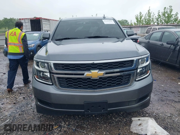 2019 Chevrolet Suburban LT with VIN 1GNSKHKCXKR405555, listed as a IAAI auction lot 42188860 with 143,435 mi miles and . Bid and sale history available at DreamBid. Image 12.