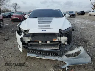 2014 Ford Fusion SE with VIN 3FA6P0H74ER104754, listed as a Copart auction lot 84275704 with Not Provided miles and Clean Title. Bid and sale history available at carsss.com. Image 5.