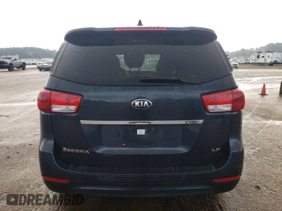 2017 Kia Sedona LX with VIN KNDMB5C11H6238980, listed as a Copart auction lot 78467274 with 151,020 mi miles and Salvage Title. Bid and sale history available at carsss.com. Image 6.